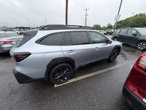 Certified 2023 Subaru Outback Onyx Edition w/ Popular Package #2 AWD/4WD image 4