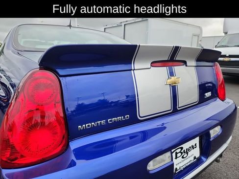 Used 2007 Chevrolet Monte Carlo SS w/ Silver Rally Stripe Package FWD image 15