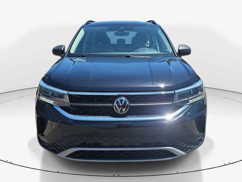 Used 2024 Volkswagen Taos S FWD image 5