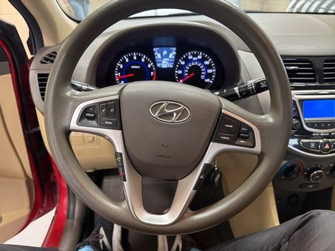 Used 2013 Hyundai Accent GLS w/ Premium Pkg image 15