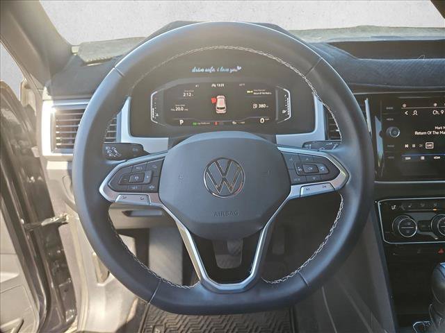 Used 2023 Volkswagen Atlas Cross Sport SE w/ Panoramic Sunroof Package FWD image 14