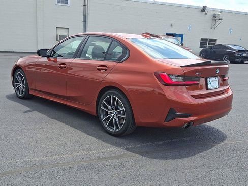 Used 2022 BMW 330i xDrive Sedan w/ Convenience Package AWD/4WD image 4