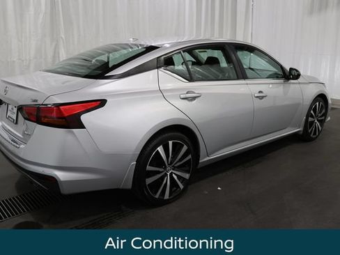Certified 2020 Nissan Altima 2.5 SR w/ Premium Package AWD/4WD image 3