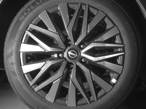 Used 2025 Nissan Altima 2.5 SV FWD image 15