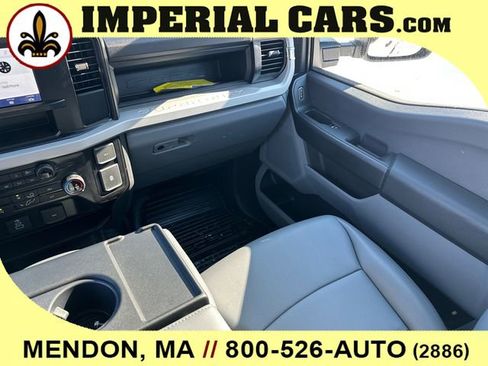 New 2026 Ford F250 XL w/ XL Chrome Package image 19