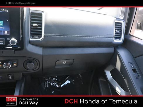 Used 2022 Nissan Frontier SV RWD image 13