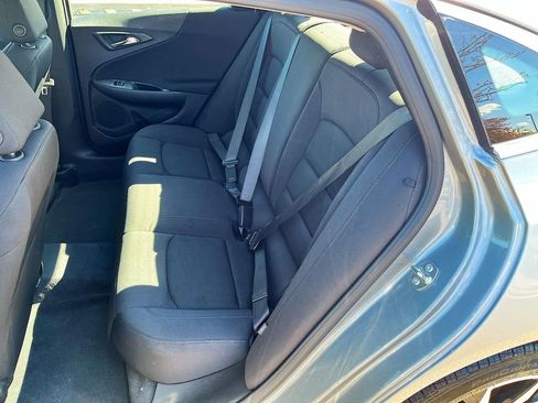 Used 2024 Chevrolet Malibu RS w/ LPO, Floor Liner Package FWD image 22