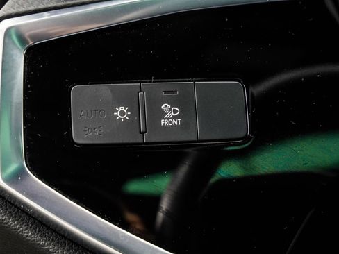 Used 2025 Audi Q3 2.0T Premium AWD/4WD image 41