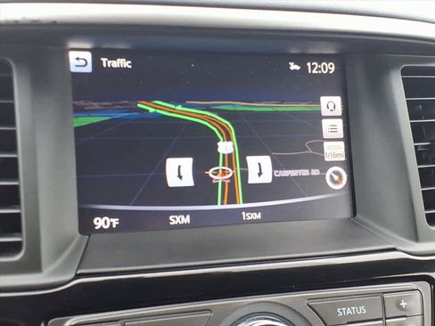 Certified 2018 Nissan Pathfinder SV w/ SV Tech Package image 18