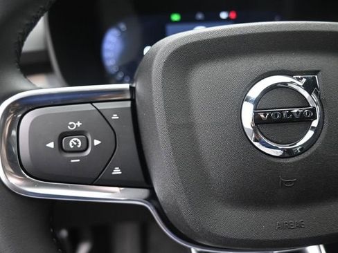 New 2026 Volvo XC40 B5 Ultra w/ Protection Package Premier image 15