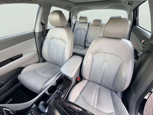 Used 2017 Kia Optima EX w/ Premium Package FWD image 15