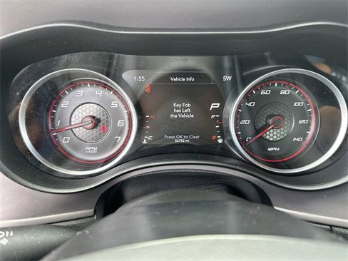 Used 2023 Dodge Charger SXT image 10