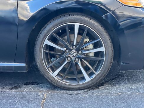 Used 2020 Toyota Camry XSE image 26