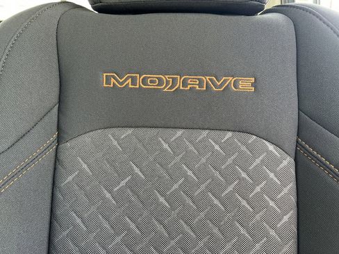 New 2025 Jeep Gladiator Mojave w/ Convenience Group image 19