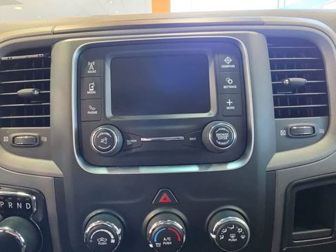 Used 2018 RAM 1500 Express w/ Express Value Package AWD/4WD image 24
