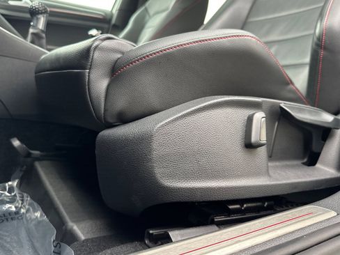 Used 2019 Volkswagen GTI Rabbit Edition image 13