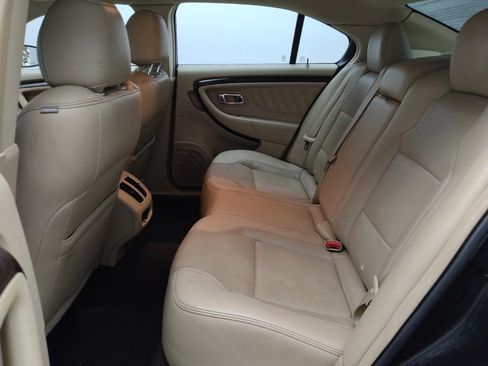 Used 2015 Ford Taurus Limited w/ Equipment Group 301A image 18