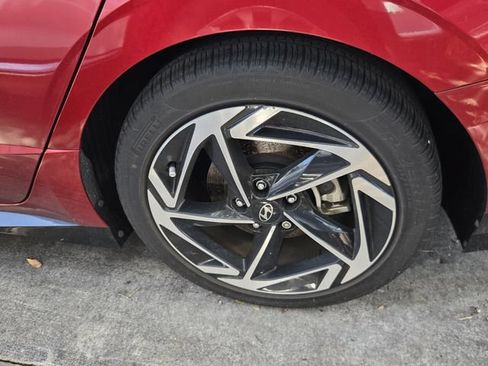 Used 2024 Hyundai Sonata SEL w/ Convenience Package FWD image 11