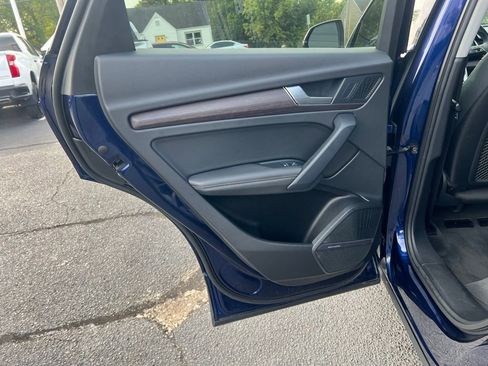 Used 2022 Audi Q5 2.0T Premium Plus w/ Premium Plus Package image 36