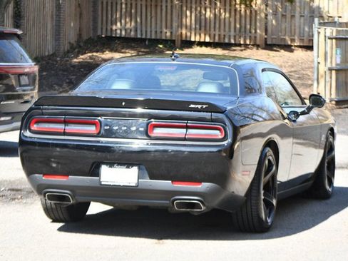 Used 2018 Dodge Challenger SRT w/ Technology Group image 7