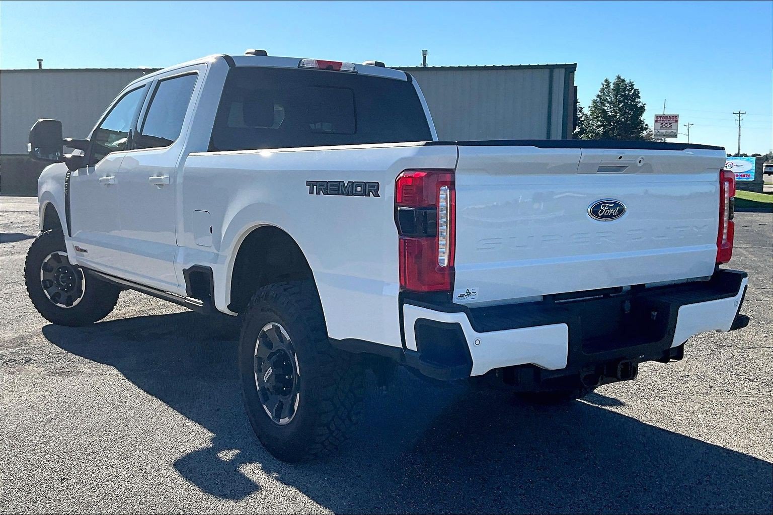 Used 2024 Ford F250 Lariat w/ Lariat Ultimate Package AWD/4WD image 6