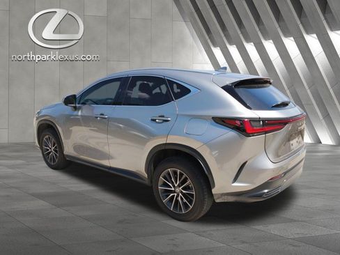 Certified 2025 Lexus NX 250 FWD w/ Accessory Package (Z1) image 2