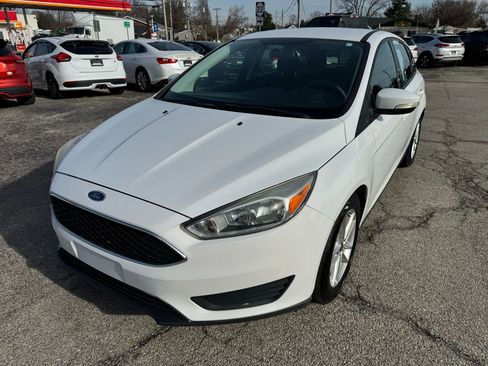 Used 2015 Ford Focus SE image 3