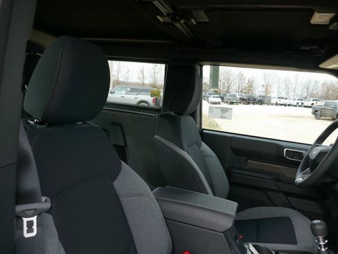 New 2025 Ford Bronco Base 2D Sport Utility image 9