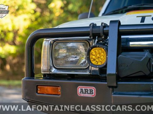 Used 1989 Toyota Pickup Deluxe image 15