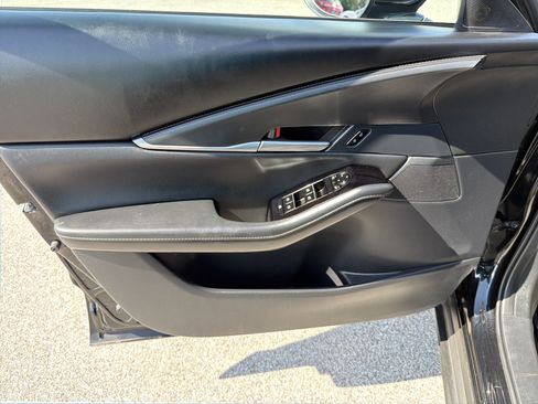 Certified 2025 MAZDA CX-30 AWD 2.5 S w/ Select Sport Pkg image 14