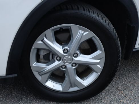 Used 2023 Honda HR-V LX image 15