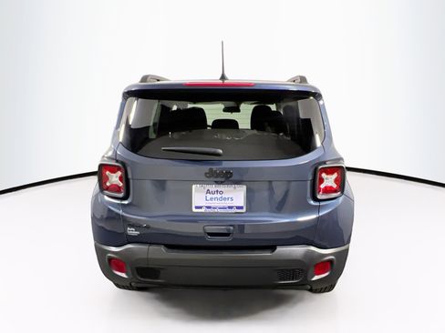 Used 2023 Jeep Renegade Latitude w/ Sun/Sound Group image 6