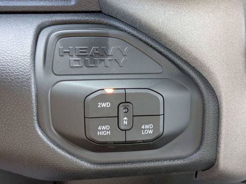 New 2026 RAM 2500 Tradesman AWD/4WD image 22