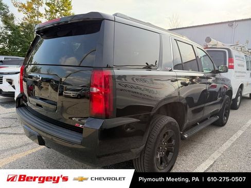 Used 2018 Chevrolet Tahoe LT w/ Luxury Package AWD/4WD image 2