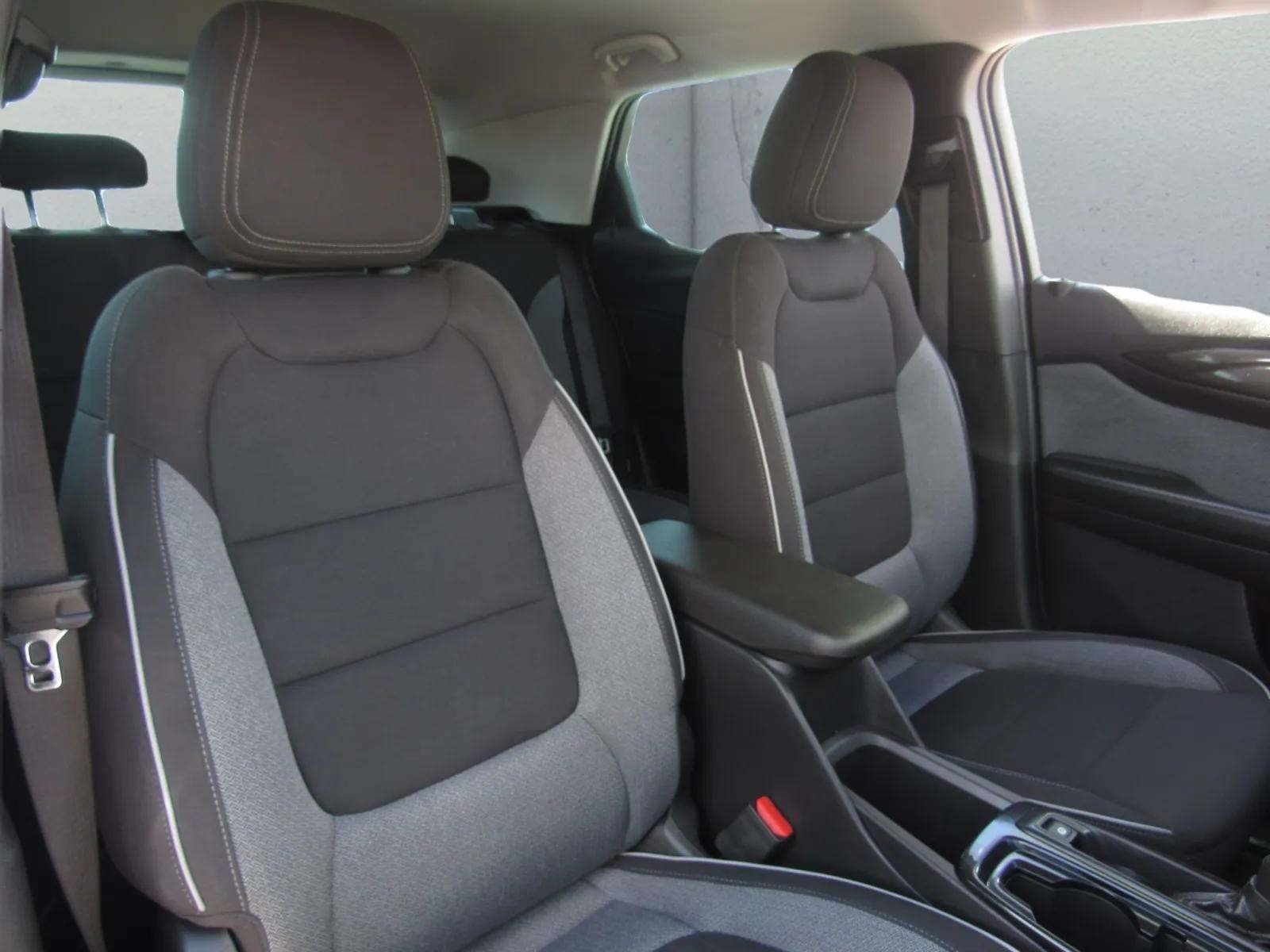 Used 2026 Chevrolet TrailBlazer LS w/ LS Confidence Package FWD image 7