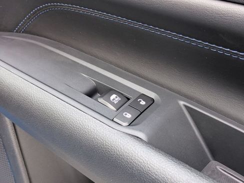 New 2026 Jeep Compass Latitude AWD/4WD image 33