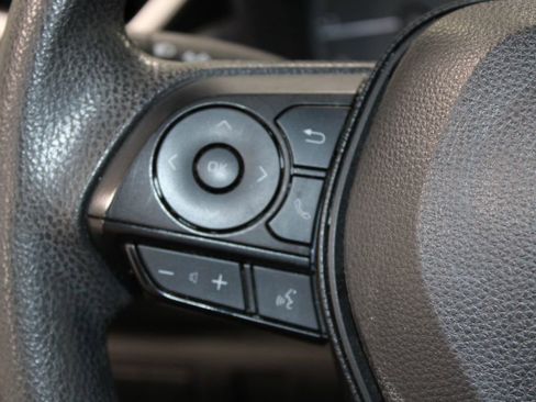 Used 2024 Toyota Corolla LE image 19