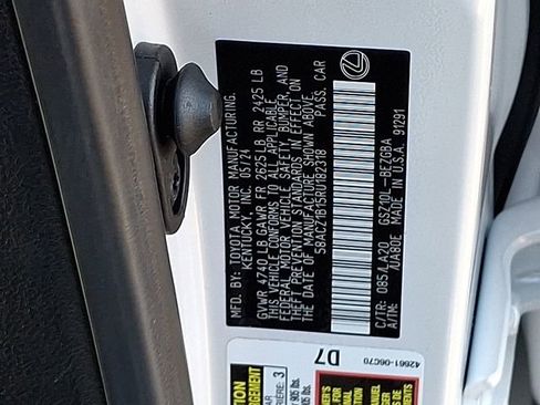 Used 2024 Lexus ES 350 image 35