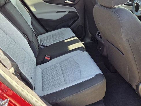 Used 2024 Chevrolet Equinox LT image 27