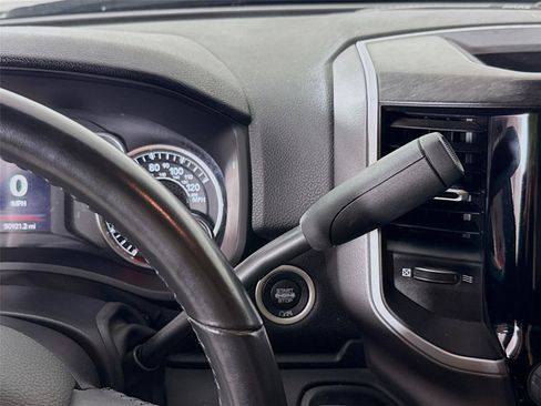 Used 2024 RAM 3500 Big Horn w/ Sport Appearance Package image 15