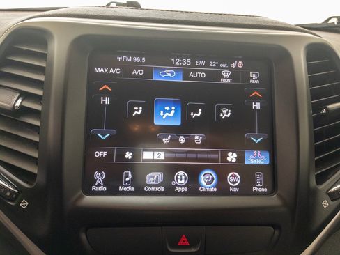 Used 2016 Jeep Cherokee Limited w/ Luxury Group image 14