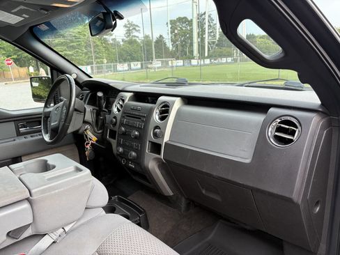 Used 2012 Ford F150 XLT w/ XLT Chrome Pkg RWD image 13