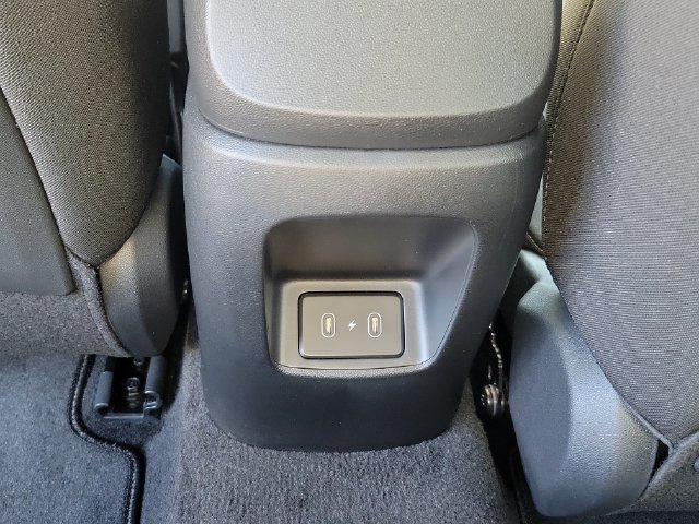 Used 2026 Hyundai Elantra SE FWD image 22