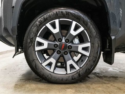 New 2026 Toyota 4Runner TRD Sport AWD/4WD image 11
