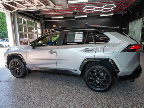Certified 2025 Toyota RAV4 XSE w/ Advanced Technology Package AWD/4WD image 3