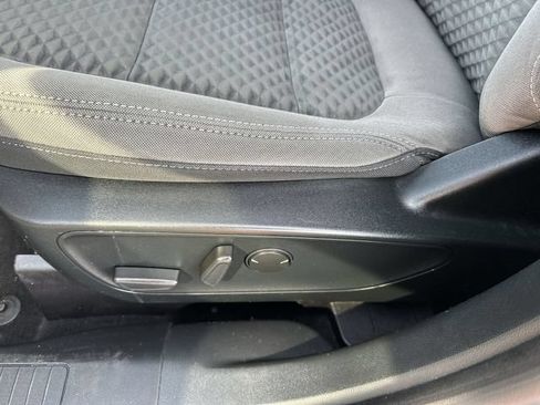 Used 2020 Ford Escape SE AWD/4WD image 36