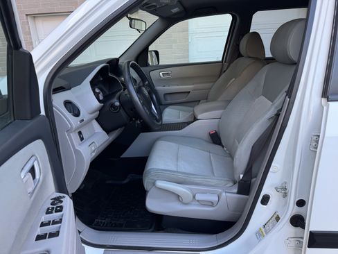 Used 2014 Honda Pilot LX image 16