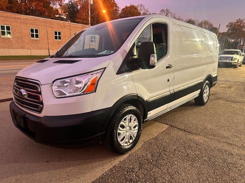Used 2019 Ford Transit 150 130 Low Roof w/ Exterior Upgrade Package image 3