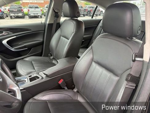 Used 2012 Buick Regal Leather FWD image 19