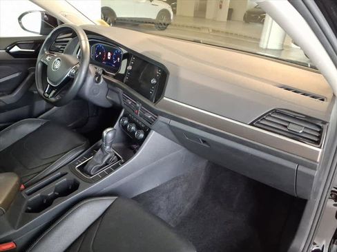 Used 2019 Volkswagen Jetta SEL Premium image 21